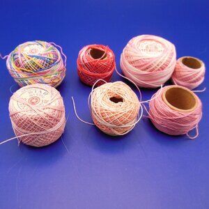 spools tatting crochet floss thread vintage Lot of 7 variegated colors pinks